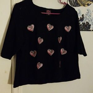 Rebel Wilson heart embroidery crop top